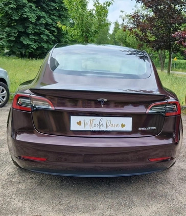 Tesla Model 3 cena 200000 przebieg: 17600, rok produkcji 2022 z Gliwice małe 277